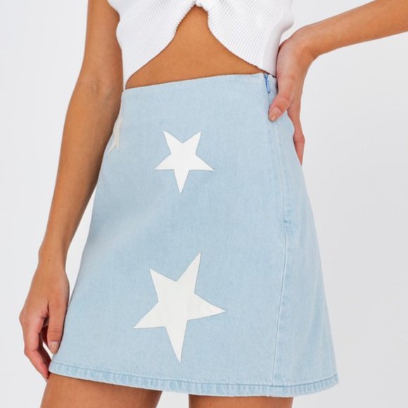 1 LEFT!! LUCKY STARS DENIM MINI SKIRT - Picture 6 of 6